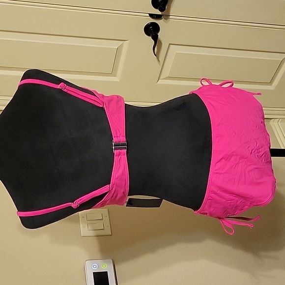 Pink Strapless Bikini Set NWT - Picture 10 of 12